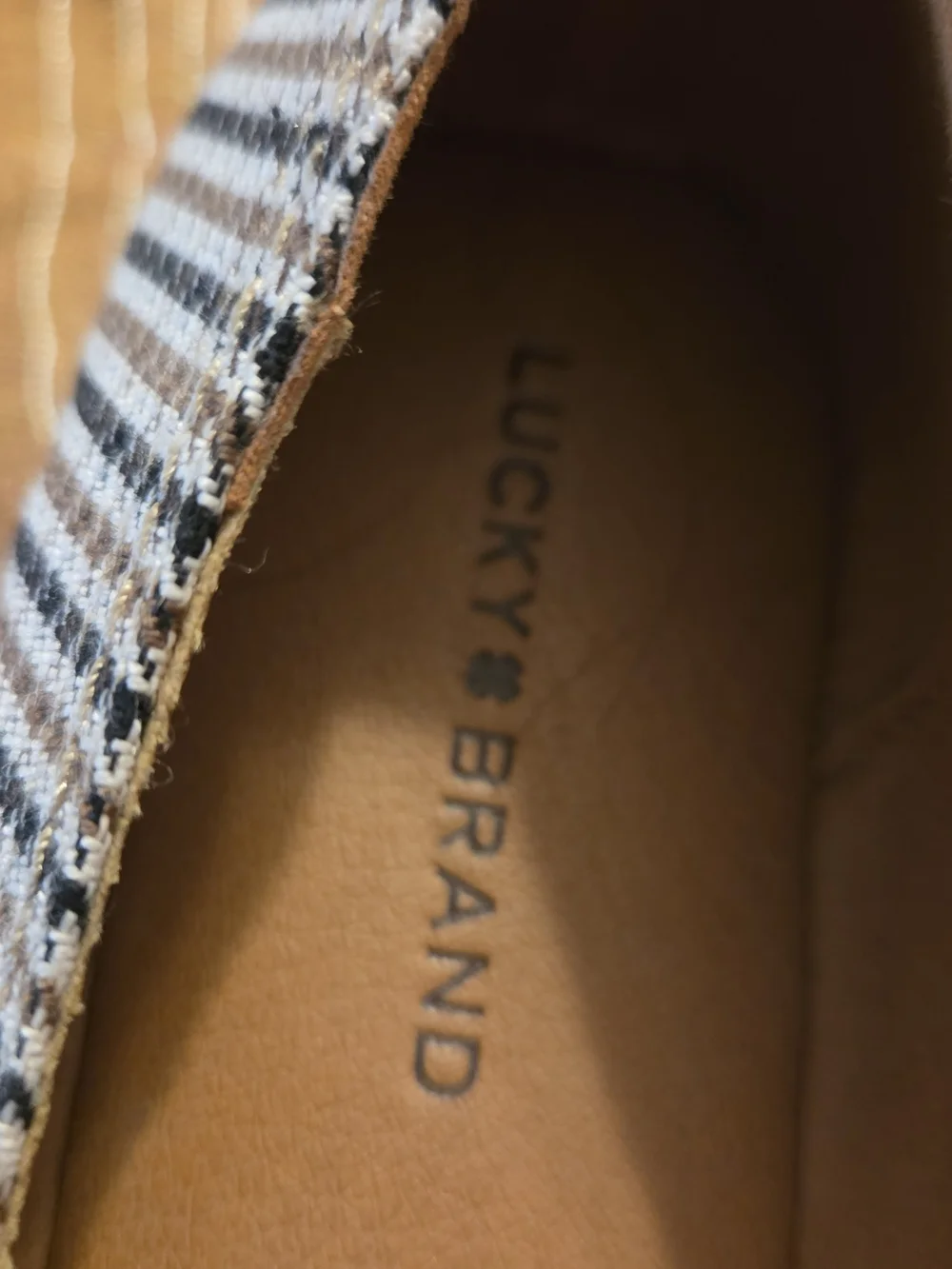NWT Lucky Brand Classic Houndstooth Mary Jane Flats - Tan/Black